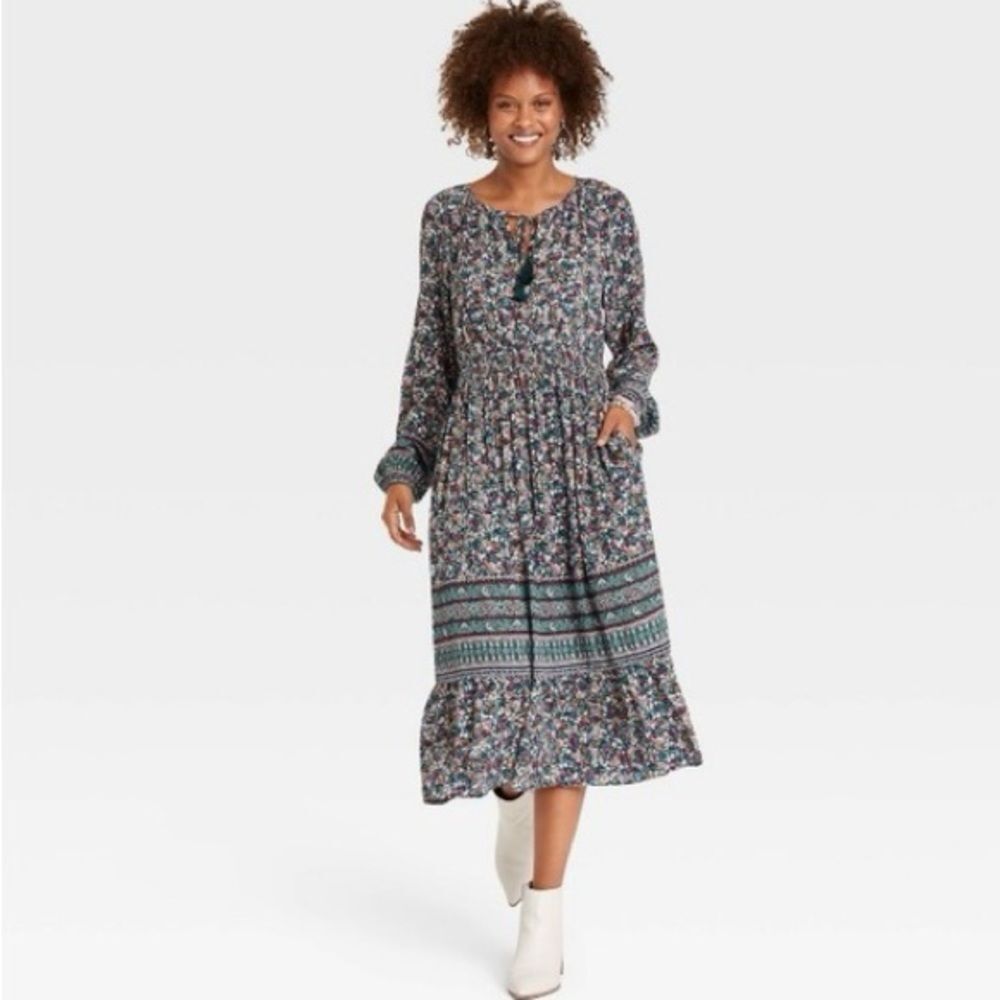 Knox Rose Long Sleeve Smocked Dress Green Floral Print Boho tassel Small